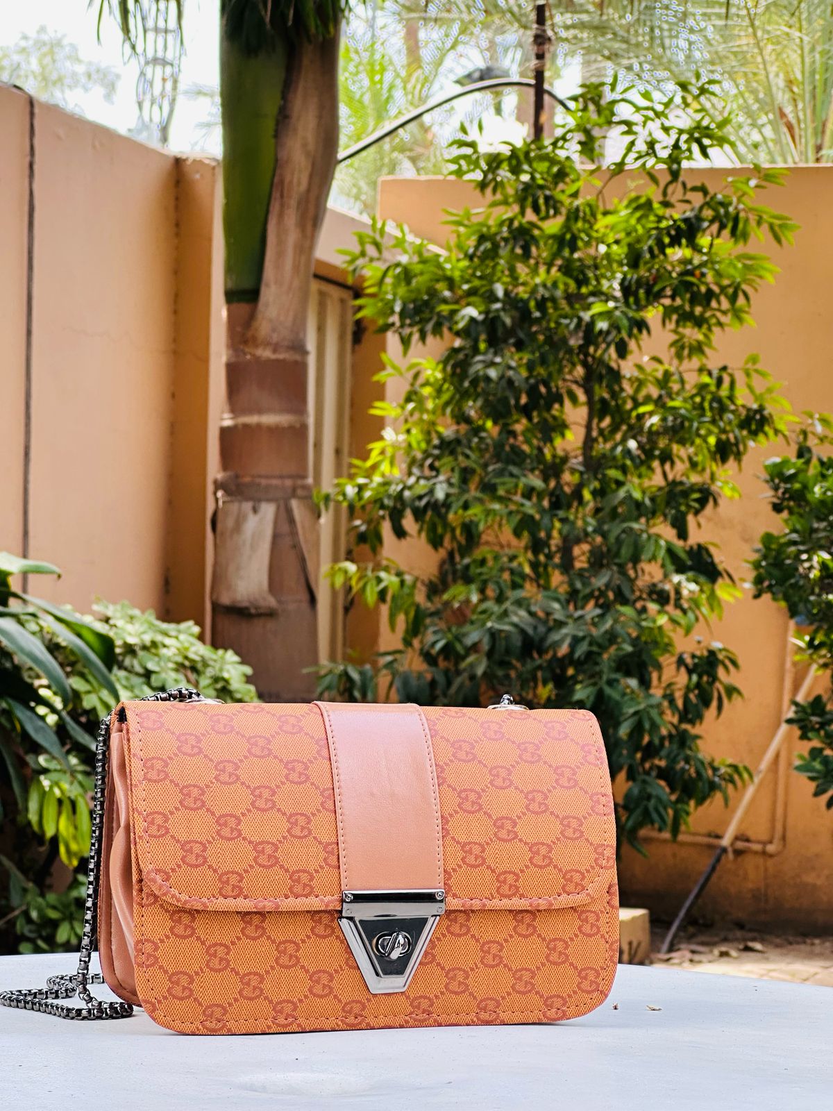 Chic Signature Bag